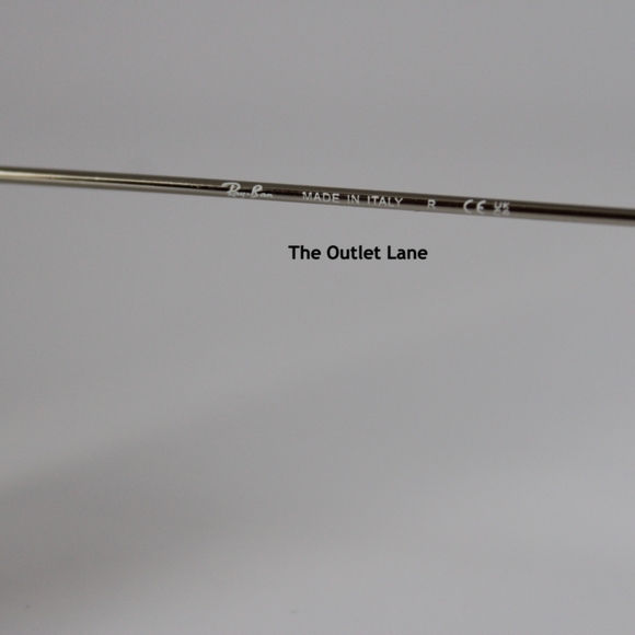 Model Display Ray-Ban Aviator Silver Mirror RB3025 - Picture 11 of 16